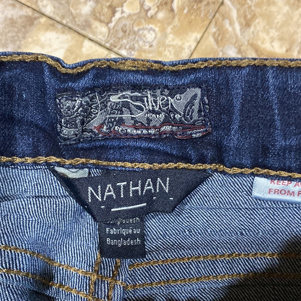 Boys size 5 silver jeans. Snap and zip close. (35/5) - Picture 7 of 16